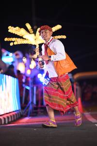 BIB: 
                            <button type="button" onclick="openModal(24433508)" class="btn btn-primary btn-sm float-right btn-popup" data-toggle="modal" data-target=".modal-high-quality">
                        <i class="fas fa-shopping-cart"></i> Add to Cart
                    </button>
                                            <button type="button" onclick="isThisMe(24433508, true)" class="btn btn-success btn-sm float-right btn-popup btn-isme hidden" data-toggle="tooltip" data-placement="bottom" title="นี่คือรูปของคุณใช่ไหม คลิกที่นี่เพื่อเอาเข้าอัลบั้ม">
                        <i class="fas fa-plus"></i> Add to album
                    </button>
                    <button type="button" onclick="isThisMe(24433508, false)" class="btn btn-warning btn-sm float-right btn-popup btn-isnotme hidden">
                        <i class="fas fa-ban"></i> Remove from album
                    </button>